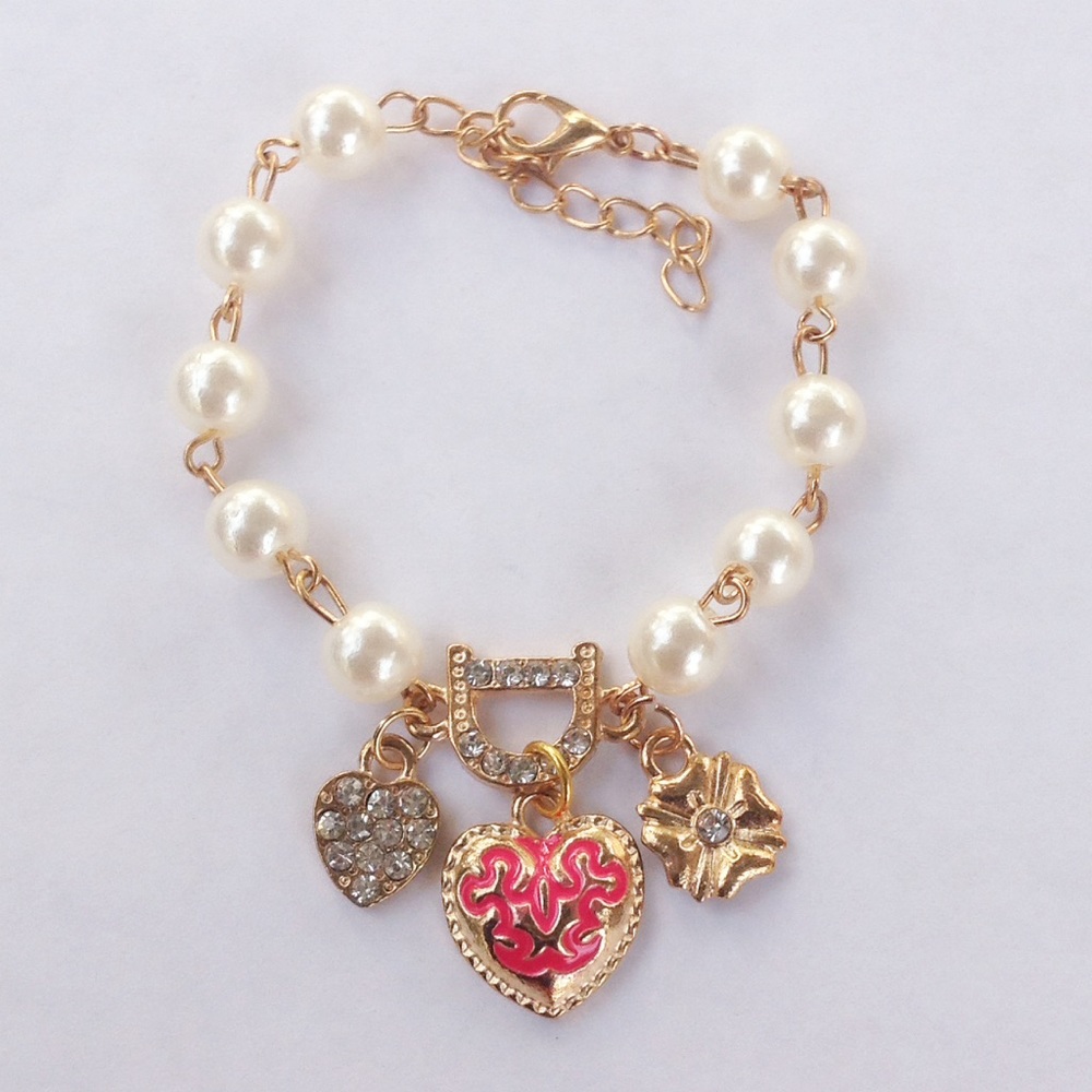 Pearl Love Heart Bracelet - Picture 3 of 3